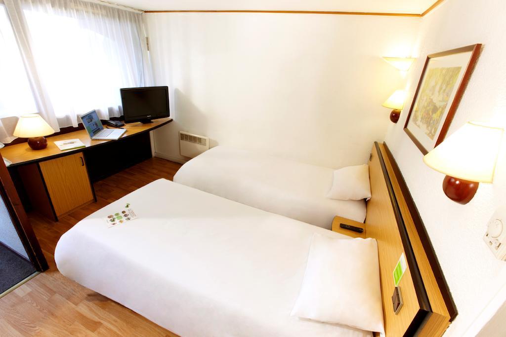 Campanile Angers Ouest - Beaucouze Hotel Luaran gambar