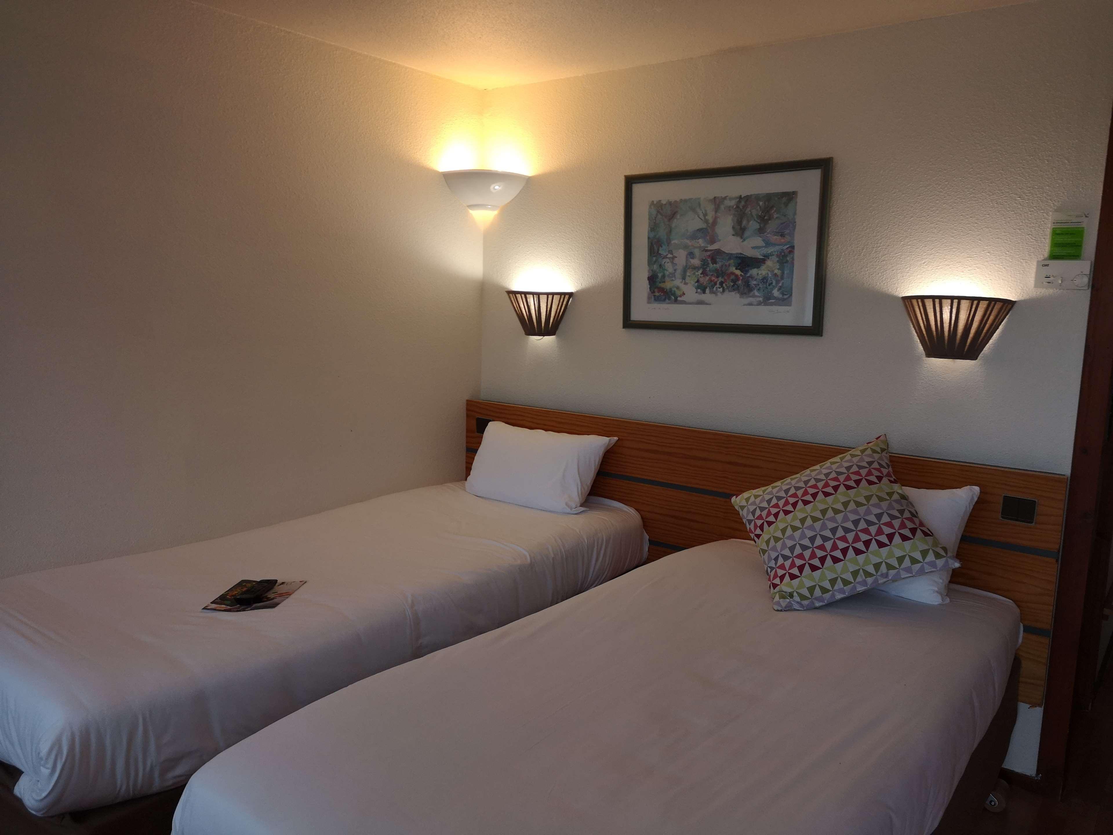 Campanile Angers Ouest - Beaucouze Hotel Luaran gambar