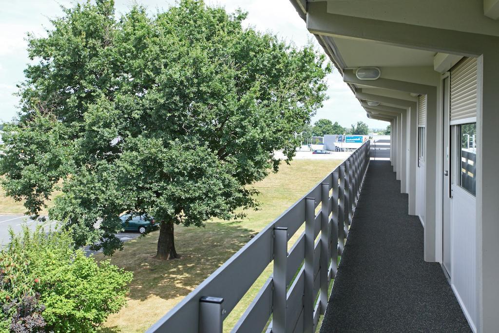 Campanile Angers Ouest - Beaucouze Hotel Luaran gambar
